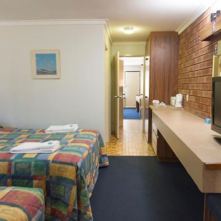 Hotel Clipper Rockingham Room photo